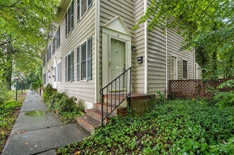 Building Photo - Spacious 2-Bedroom, 2.5-Bath End-Unit Town...