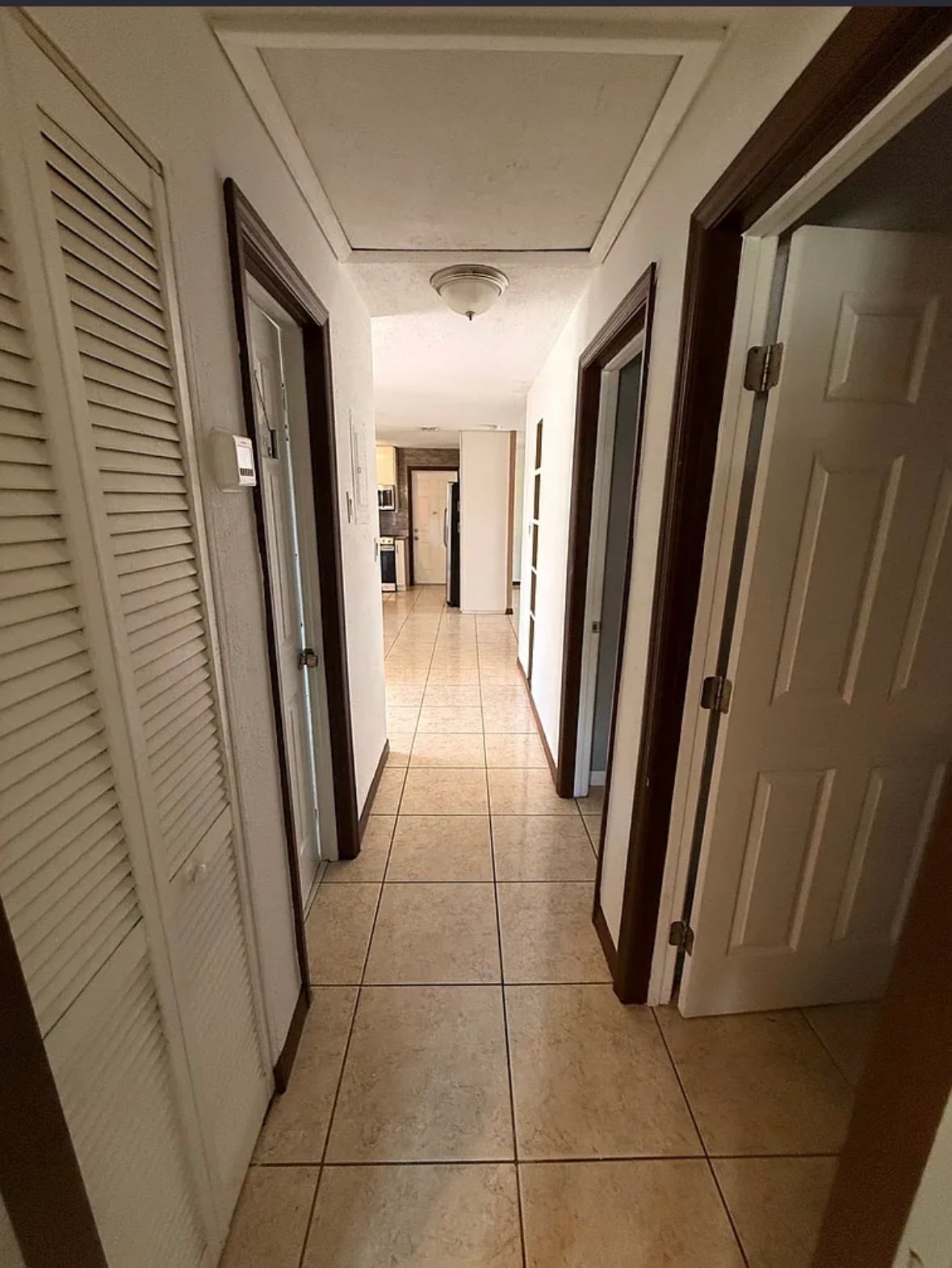 Building Photo - 120 N Edgemon Ave