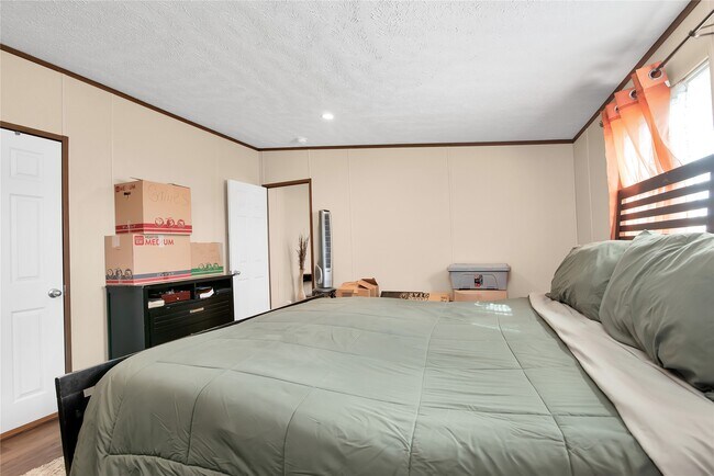 Building Photo - 1007 Keswick Rd