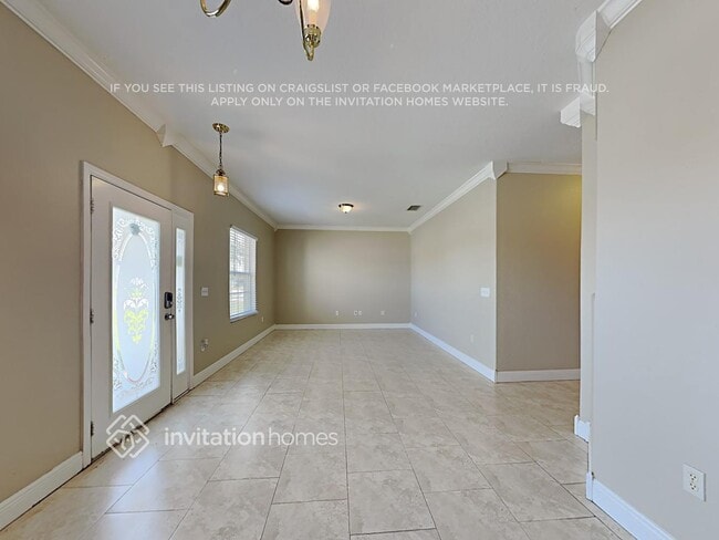 Building Photo - 347 Cloverdale Rd