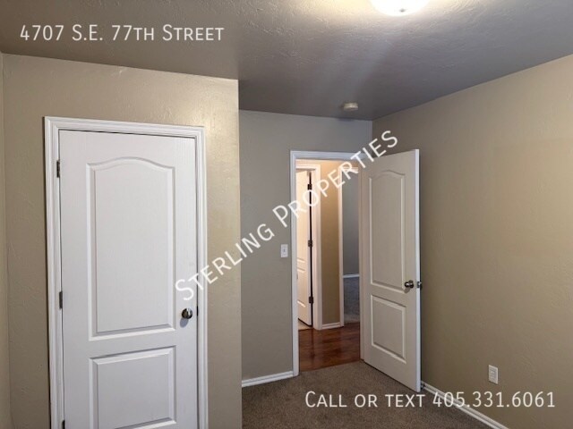 Building Photo - 4707 SE 77th St