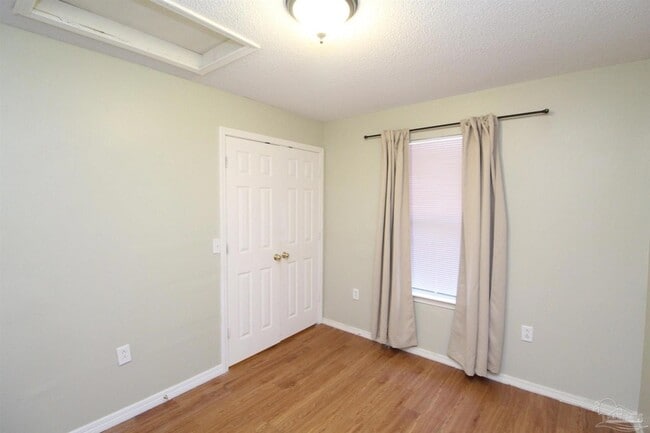 Building Photo - 1007 W Hatton St