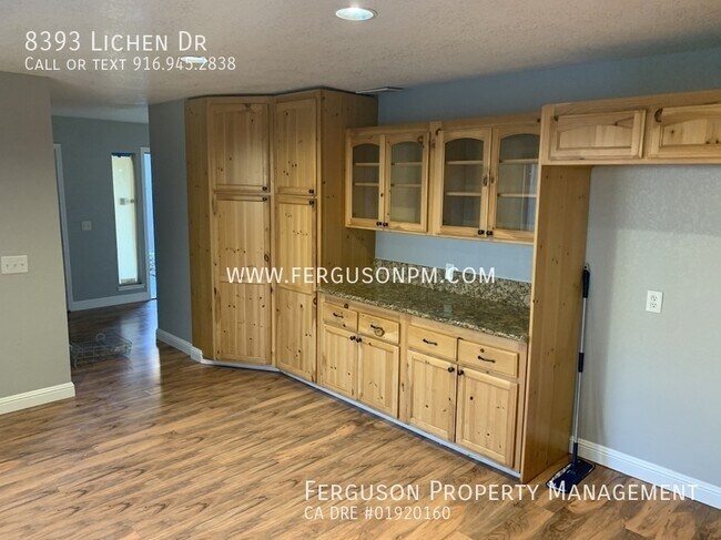 Building Photo - Nicely Updated Citrus Heights Home