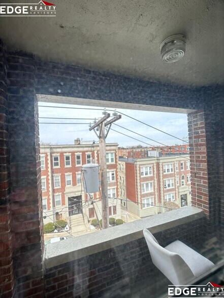 Building Photo - 120 Brainerd Rd