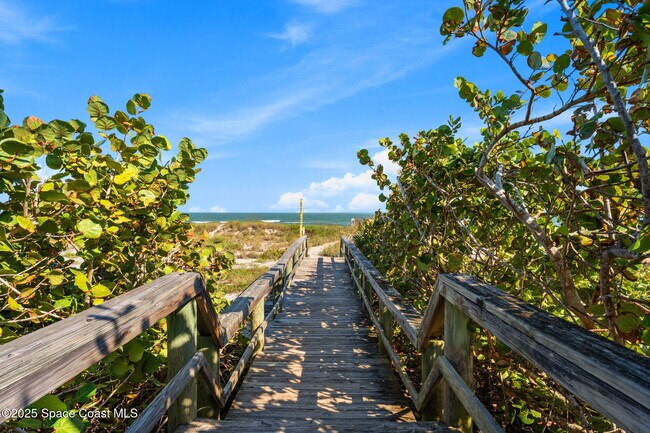 Building Photo - 1493 S Atlantic Ave