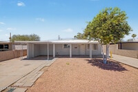 Building Photo - 2038 E Lemon St