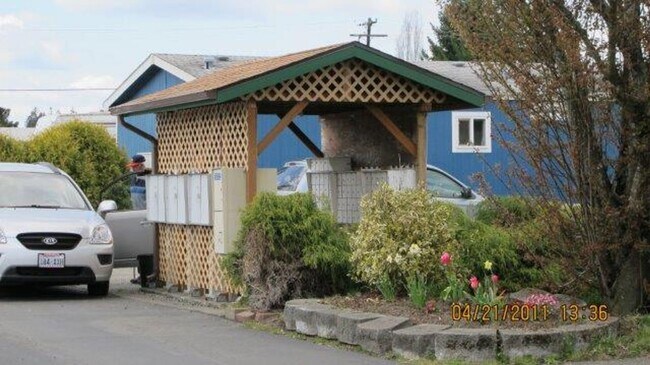 Building Photo - Single Wide Mobile Home Available- Now Leasing!