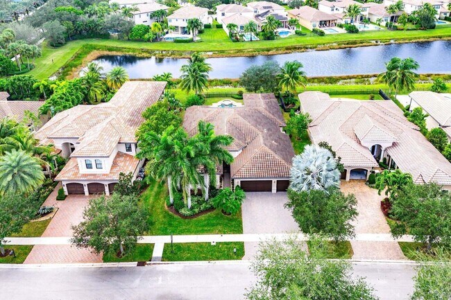 Building Photo - 16631 Chesapeake Bay Ct