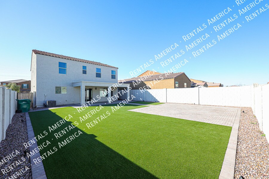 Building Photo - 12620 W Glenn Dr