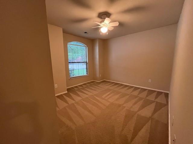 Building Photo - 621 Crystal Falls Dr