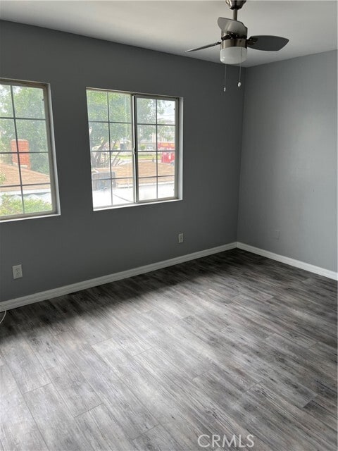 Building Photo - 1759 E 92nd St