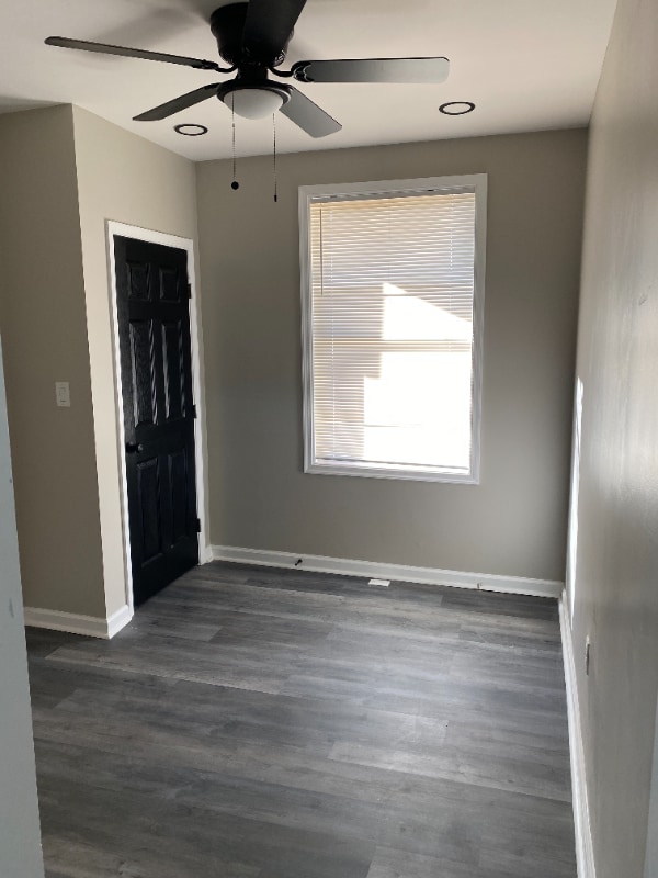 Building Photo - 2123 Sinclair Ln