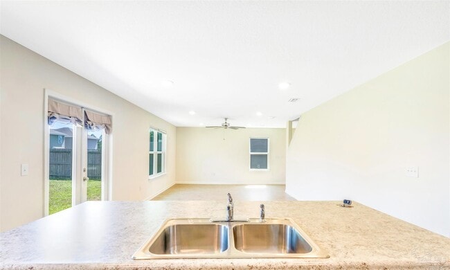 Building Photo - 5888 Southern Bell Court