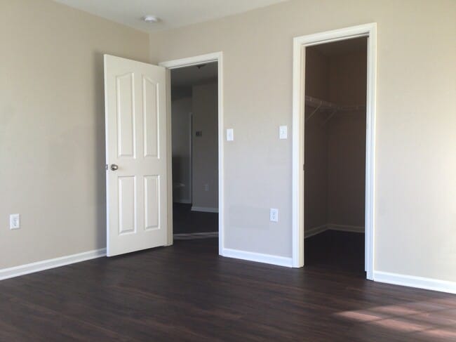 Building Photo - 14718 Watertrace Dr