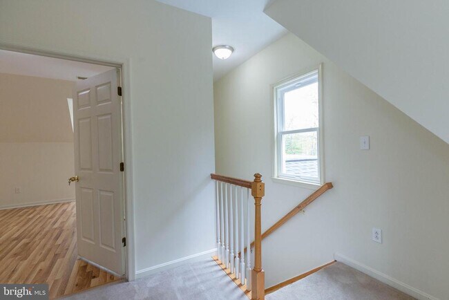 Building Photo - 4282 Swinging Bridge Rd