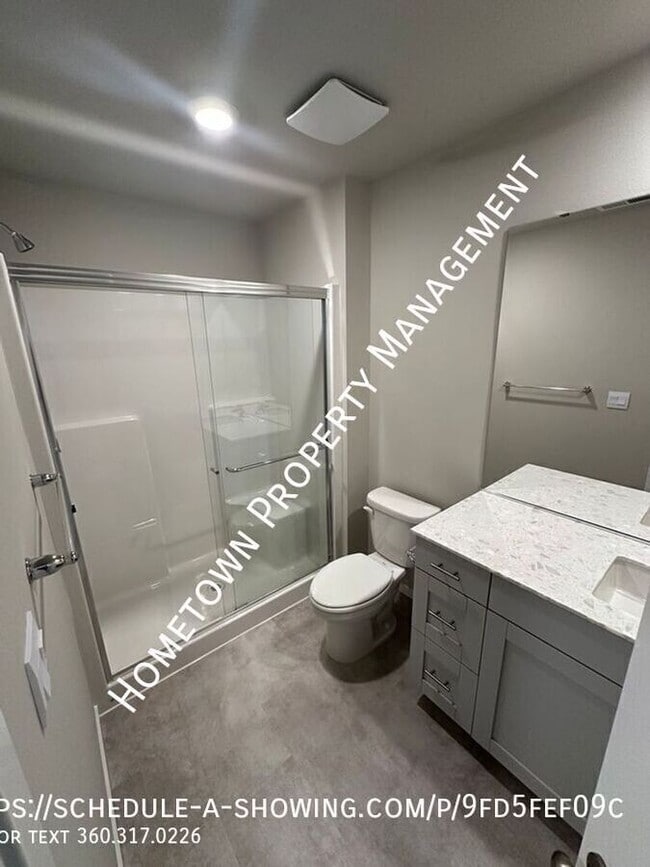 Building Photo - 2403 Trailside Dr NE