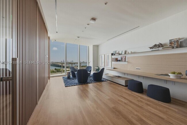 Building Photo - 1400 Biscayne Blvd