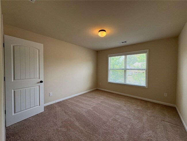 Building Photo - 4187 Water Mill Dr