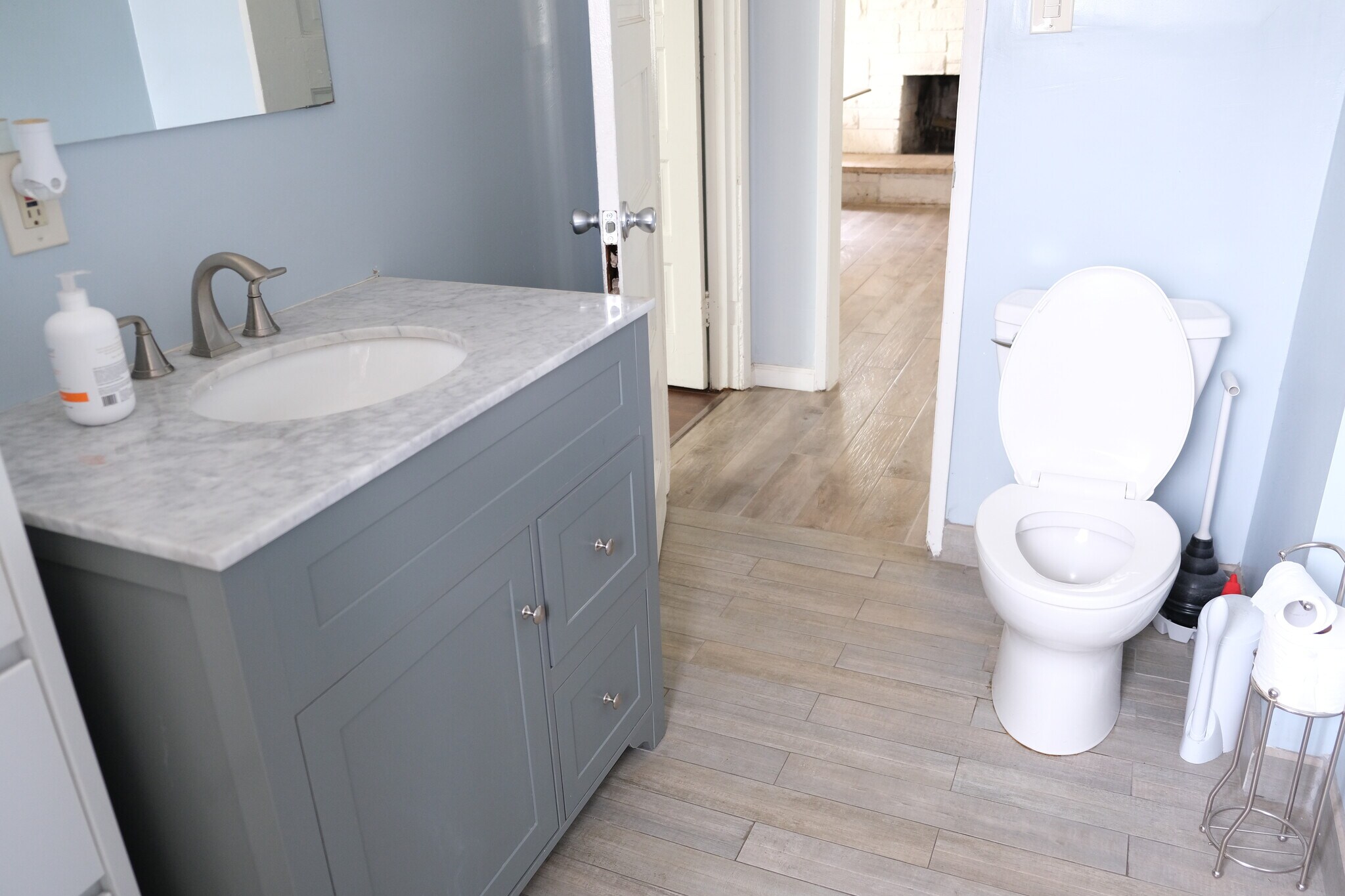 This is the shared bathroom - 1243 N Alexandria Ave