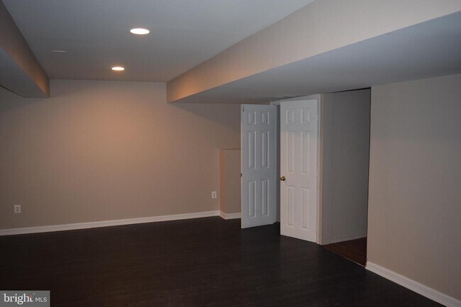 Building Photo - 8315 Kinsley Mill Pl