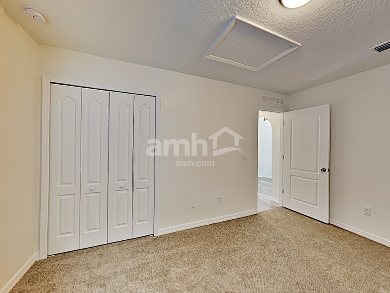 Building Photo - 116 Osprey Marsh Ln