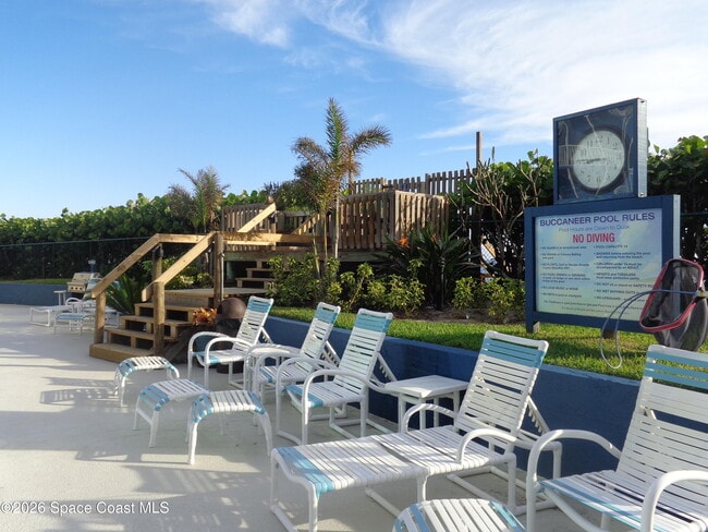 Building Photo - 1175 Jimmy Buffett Mem Hwy