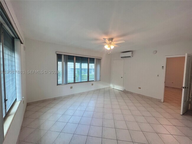 Building Photo - 10178 Collins Ave