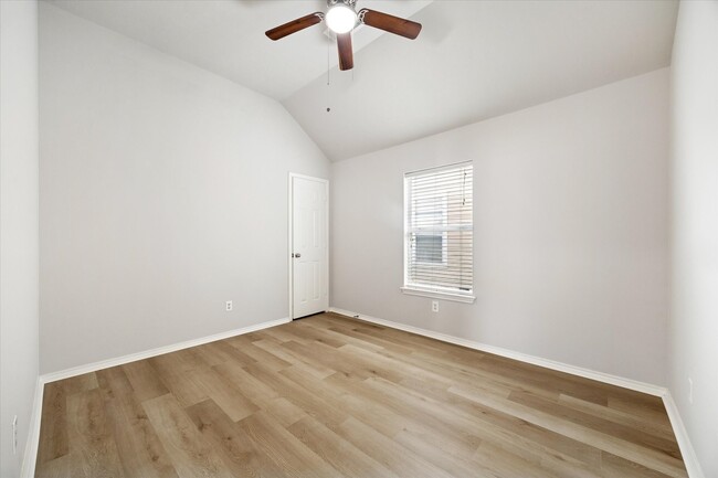 Building Photo - 22102 Shortfin Mako Ct