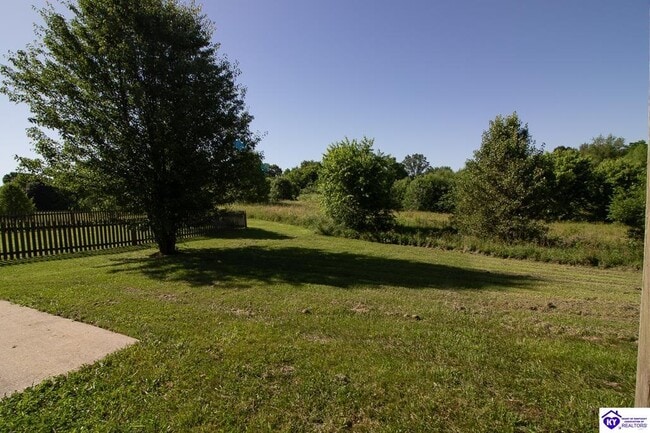 Building Photo - 134 Twin Lakes Dr