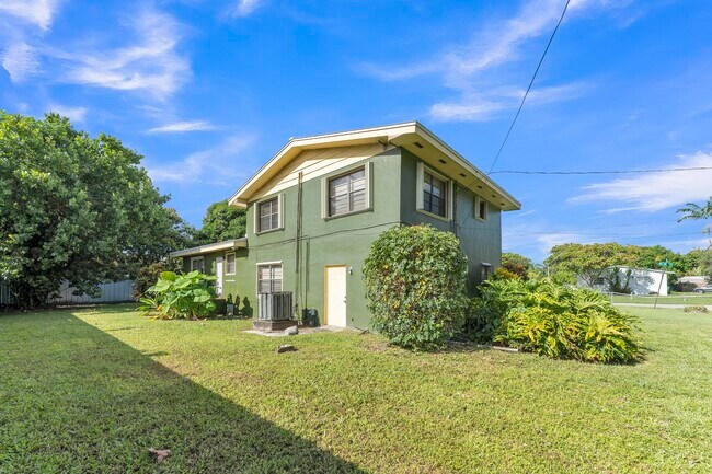 Building Photo - 11141 NW 22nd Ct