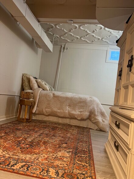 Building Photo - 6920 NE 27th Ave