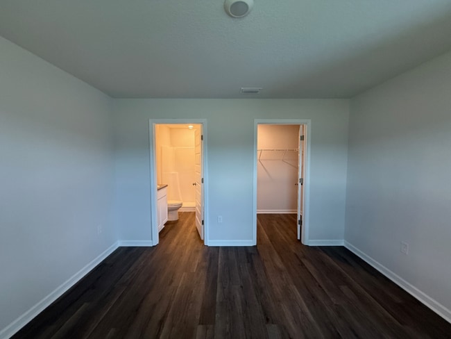 Building Photo - 6317 Firefly Dr