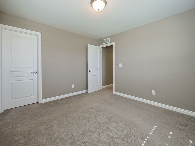 Building Photo - AVAILABLE NOW! Stunning South Lyon Home wi...