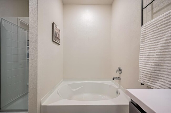 Building Photo - 22415 Kennons Way