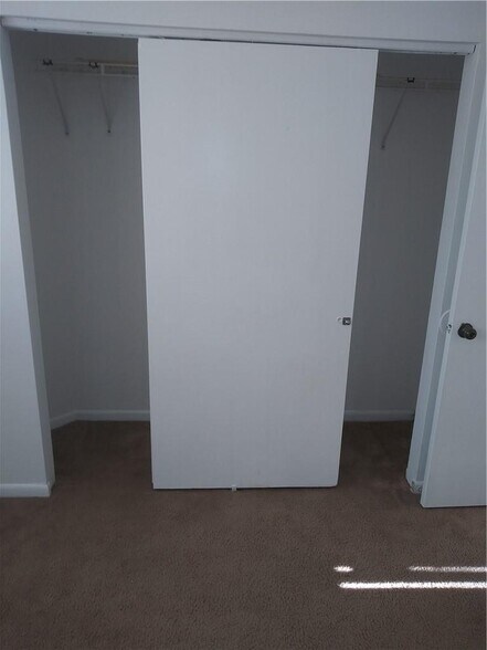 Building Photo - 3437 NW 44th St