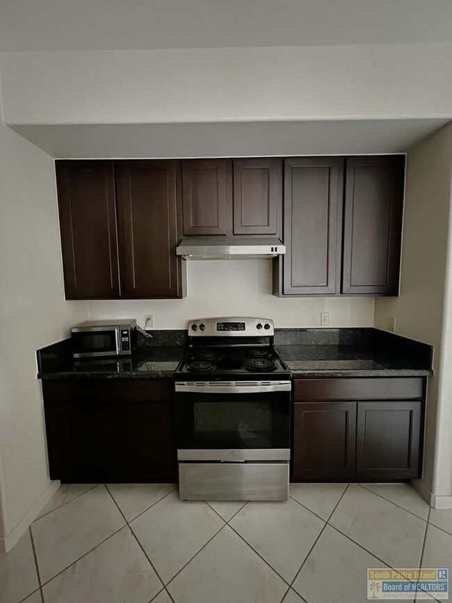 Building Photo - 4925 Ruidoso Pl