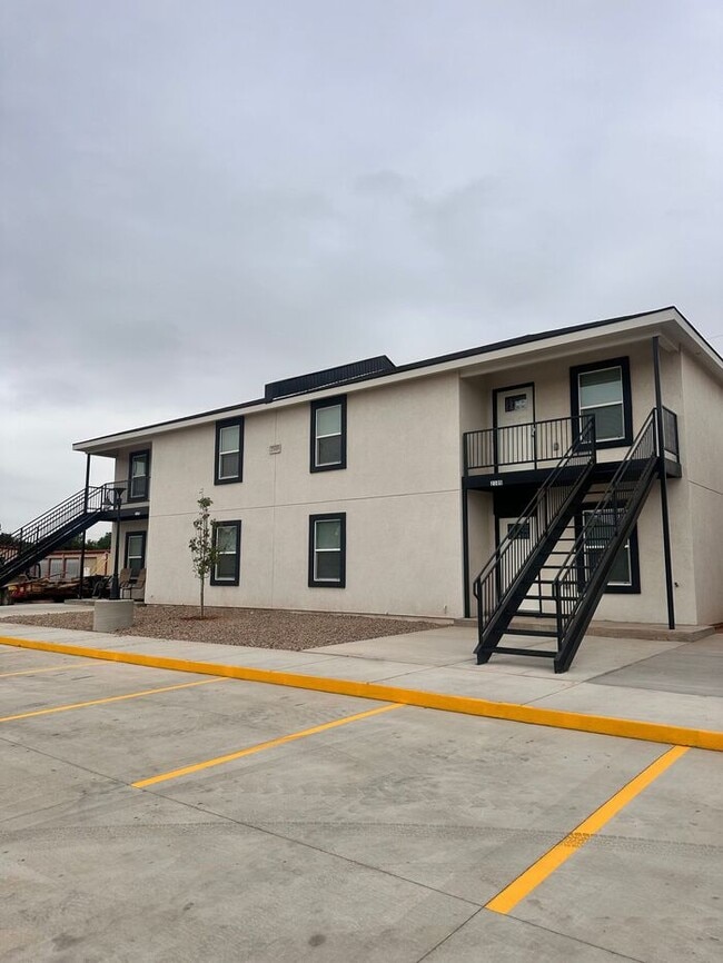 Building Photo - New Construction! 2 bed 2 bath!
