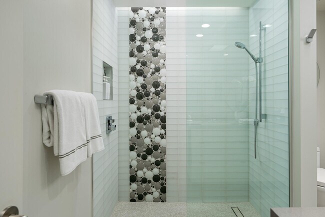 Building Photo - 177 Westlake Dr