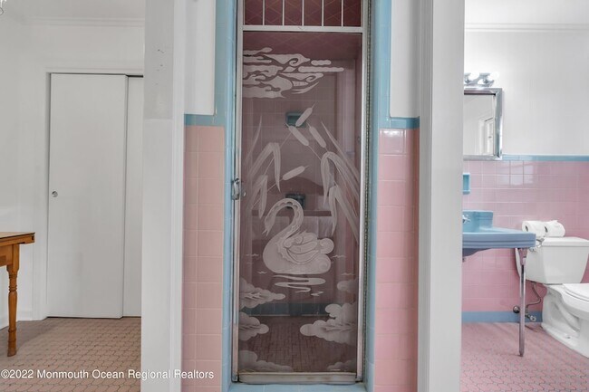 Building Photo - A208 Trenton Blvd