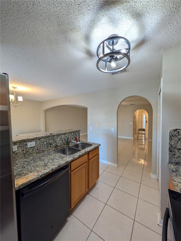 Building Photo - 4630 Ashburn Square Dr