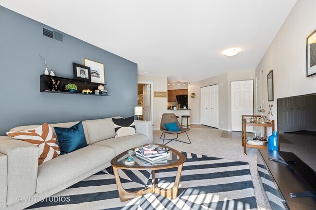 Building Photo - 1511 Westminster Dr