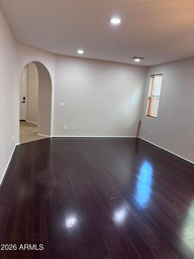 Building Photo - 16555 N 99th Pl