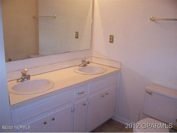 Building Photo - 1113 Grovemont Dr