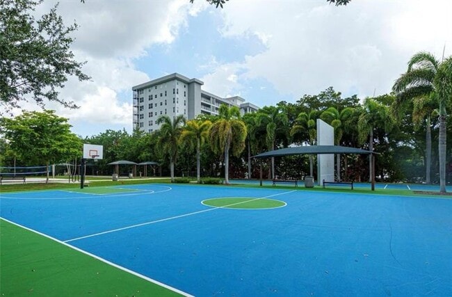 Building Photo - 3500 Oaks Clubhouse Dr
