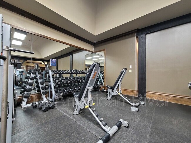 Building Photo - 708 Gentle Breeze Wy