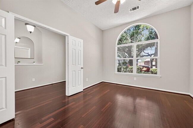 Building Photo - 1514 Coyote Hills Ln