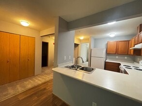 Building Photo - Your Home is Waiting!