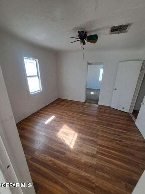 Building Photo - 619 NE Camp St