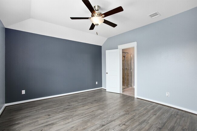 Building Photo - 2716 Bernadino Dr