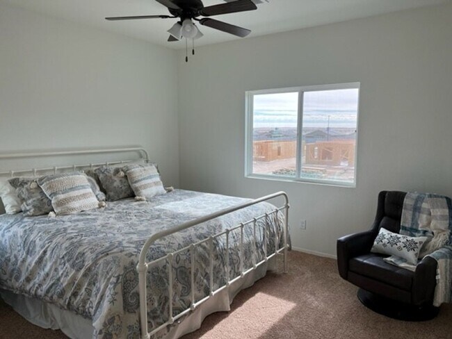 Building Photo - DESERT VIEW VILLAS-  (Ave 8E South to 44th...
